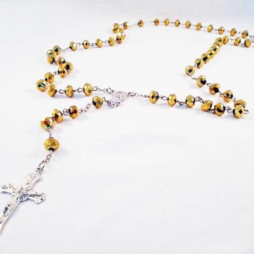 Support collier chapelet avec perles cristal doré connecteur vierge et breloque croix 