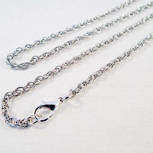 Sbc30 - collier à chaîne 68cm mailles torsadée argenté avec fermoir à mousqueton 