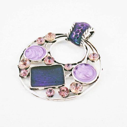 Grande breloque pendentif médaille pierre et cristal strass teintes de violet mauve lilas 