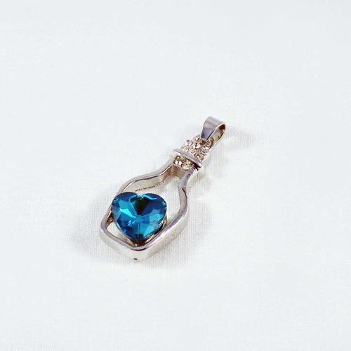 Joli pendentif breloque bouteille à la mer coeur en cristal bleu et strass style swarovski 
