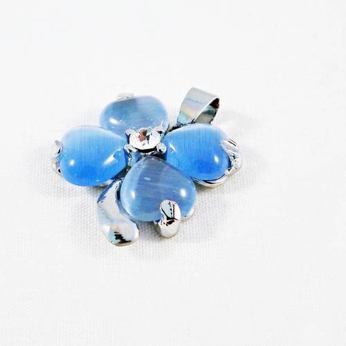 Pu27 - joli pendentif cristal en verre bleu et strass en forme de trèfle chanceux 4 feuilles 