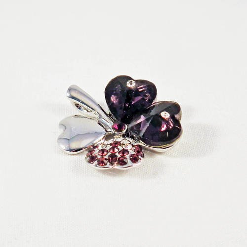 Joli pendentif cristal violet mauve foncé et strass en forme de trèfle chanceux 4 feuilles style swarovski 