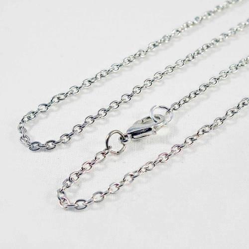 Collier chaîne à mailles argenté et fermoir à mousqueton de 72cm 