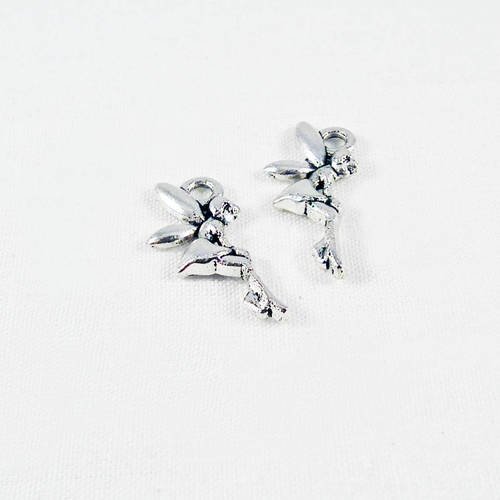 Lot de 2 petites breloques pendentifs ailes ange fée clochette magique en argent vieilli 