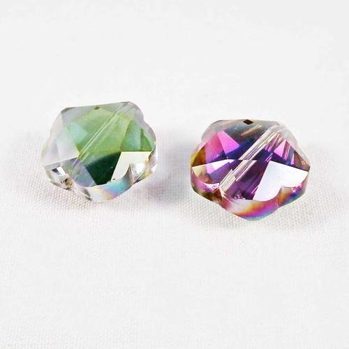 Lot de 2 perles en verre de cristal couleur vert jaune kaki vin rouge à reflets en forme de fleur trèfle 