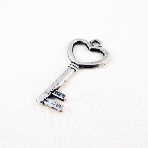 Pu21 - breloque pendentif en argent tibétain en forme de clé et coeur 
