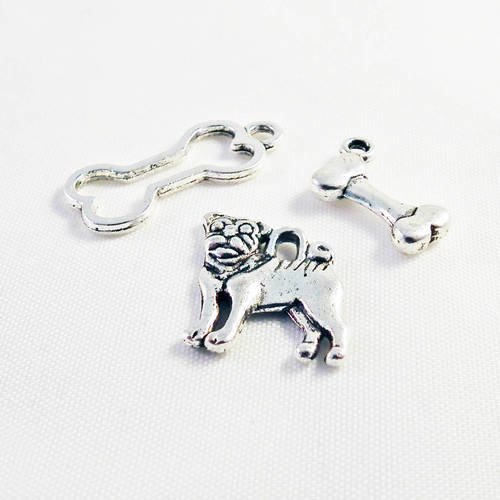 Lot de 3 pendentifs breloques thème chien chiot jouet en argent vieilli 