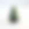 Pco25 - rare grande perle en forme de goutte mat vert blanc noir motifs totem rayures imprimés animalier 