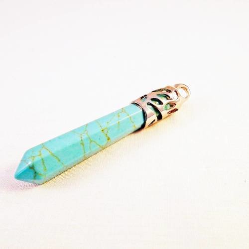 Grande breloque pendentif howlite turquoise motif clou cône spike argenté avec bélière attachée 