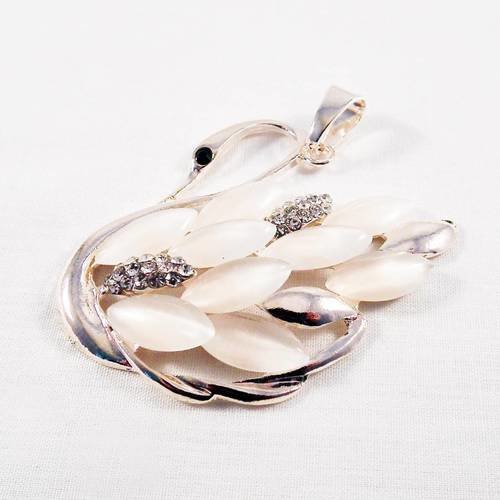Grande breloque pendentif signe swarovski doré reflets roses et cristal strass avec bélière 