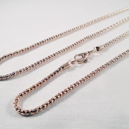 Collier 74cm à chaîne serpent doré reflet rosé avec fermoir à mousqueton 