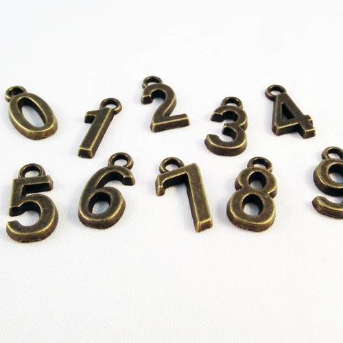 Nl01 - lot de 10 breloques pendentifs numéro chiffre 0 1 2 3 4 5 6 7 8 9 de couleur bronze