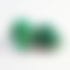 Phw03v - une breloque pendentif connecteur howlite tête de mort grand modèle vert aqua malachite 