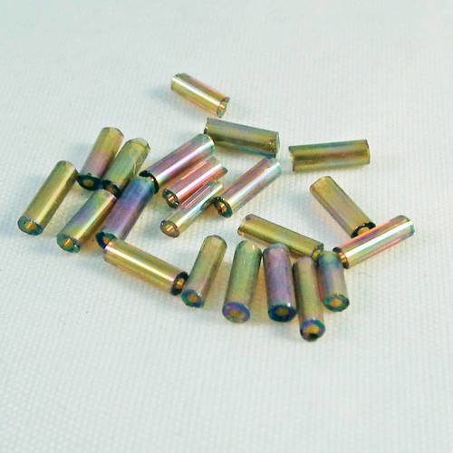 Int80 - lot de 20 perles en verre forme de tubes couleurs mixtes reflets électriques 