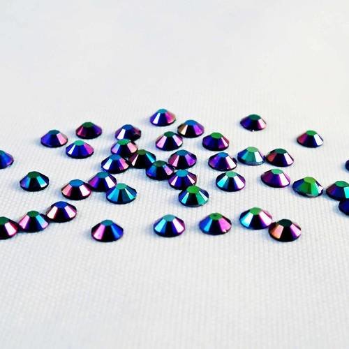 Ici46 - lot de 50 demi-perles cristal à facettes de 3mm en acrylique à coller scrapbook bleu violet noir électrique à reflets