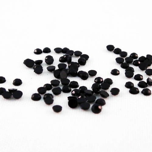 Lot de 2000 demi-perles noir cristal facette de 2mm en acrylique à coller scrapbook 
