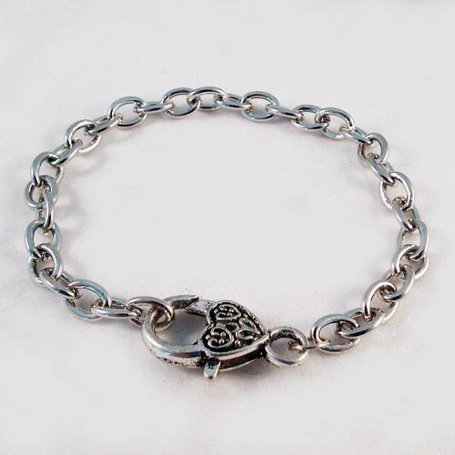 Support bracelet mailles forçats fermoir à mousqueton en coeur argent vieilli 