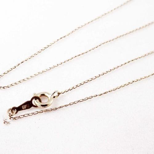 Collier 54cm chaîne très fine chaîne plaquée or avec fermoir 