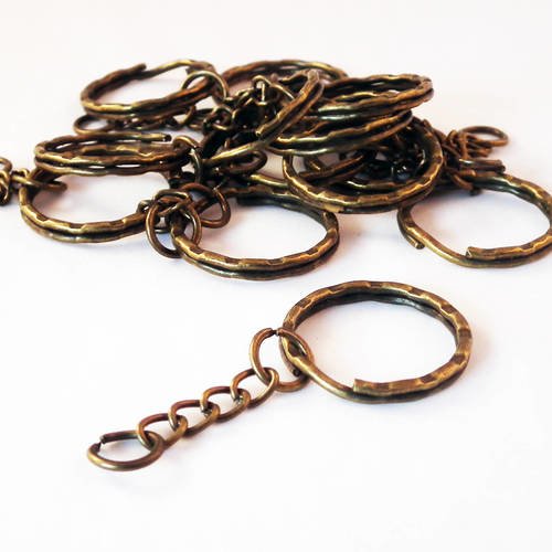 Sp41b - support anneau pour porte-clés avec chaîne de 53mm en longueur de couleur bronze. 