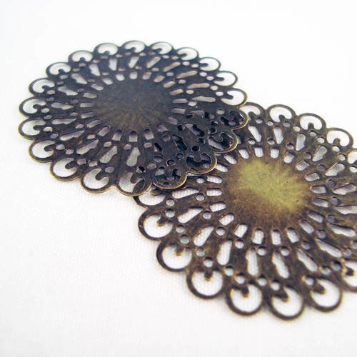 Lot de 2 connecteurs ronds fleurs soleil bronze 35mm de diamètre 