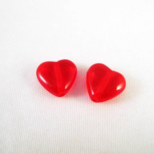 Lot de 2 perles en verre en forme de coeur 