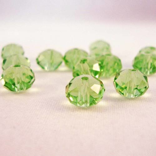 Psw05 - 10 perles précieuses 8x6mm vert pâle en verre cristal de couleur vert pâle 
