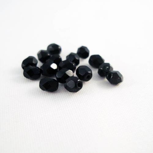 Lot de 15 perles noir toupie en cristal de 6mm 