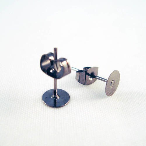 Lot de 10 clous tiges support boucles d'oreilles gunmetal avec embouts, soit 5 paires. 