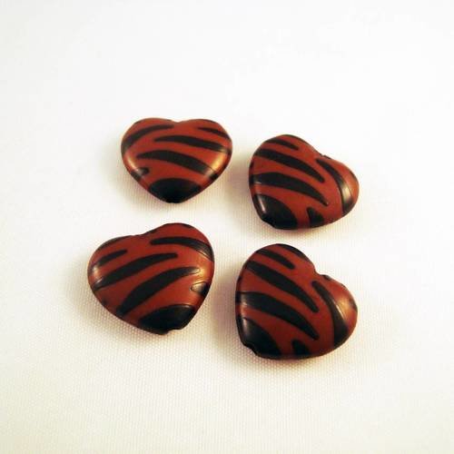 Pac36 - 4 perles zébrées couleur café en forme de coeur 