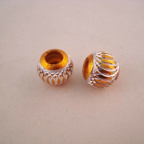 Lot de 2 perles à motif de couleur orangée 10mm 