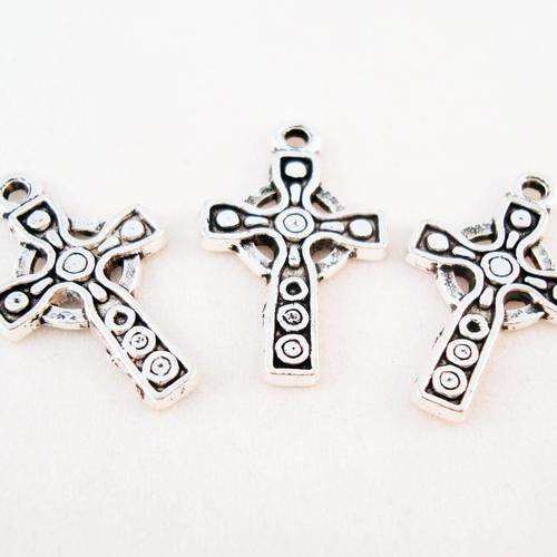 Bp40 - 2 pendentifs croix argent vieilli 26mm x 16mm