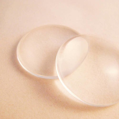 Lot de deux cabochons 30mm ronds en verre transparent loupe 