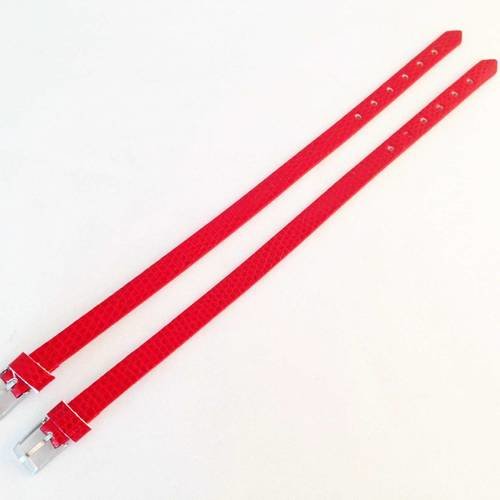 Un support bracelet en imitation peau de serpent, couleur rouge! simili cuir. 