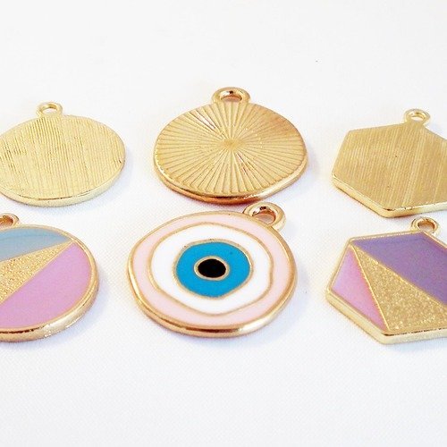 D3 - lot de 2 breloques pendentifs doré en métal et émail formes abstraites