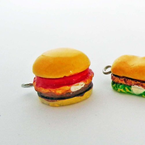 Br11c - breloque pendentif hamburger cheeseburger hot dog snack lunch mc donalds style mc chicken