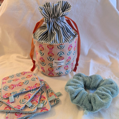 Coffret démaquillant lavable en coton et éponge de bambou- pochon, 5 lingettes réutilisables et chouchou assorti- cadeau femme