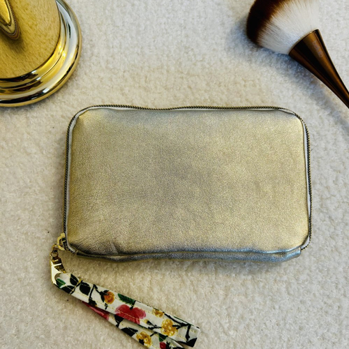 Grand portefeuille compagnon en cuir d'agneau doré- maroquinerie artisanale francaise- intérieur fleuri roses rifle paper co