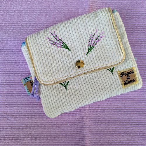 Porte-monnaie artisanal en velours côtelé et fleurs brodées- multi-poches et doublure rifle paper co- création unique en atelier