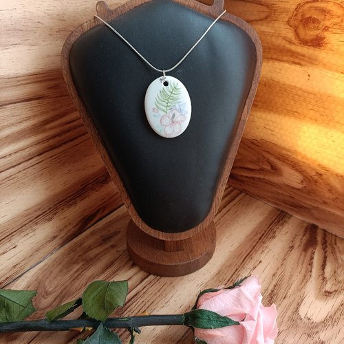 Pendentif tropical