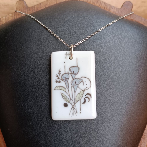Pendentif rectangulaire aux callas