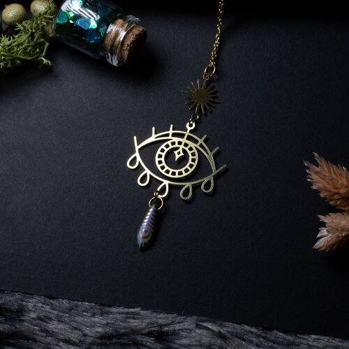 Collier pendentif oeil  en laiton