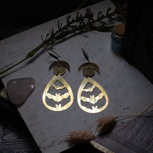 Boucles d'oreilles chauve-souris  en laiton