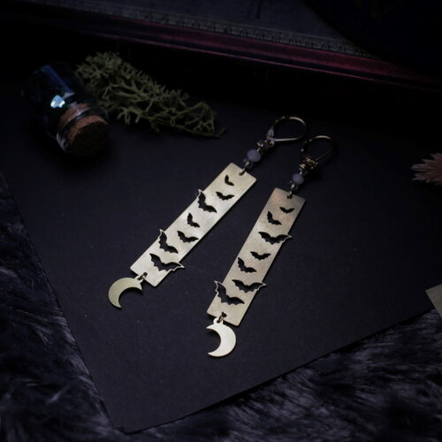Boucles d'oreilles chauve-souris  en laiton