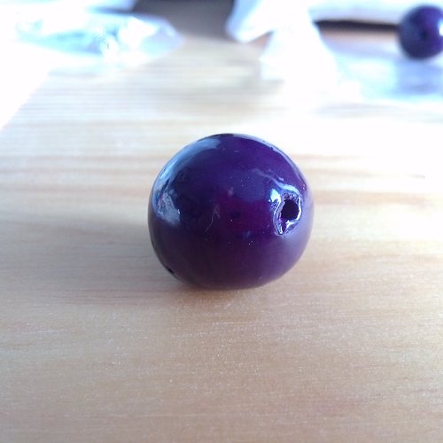 Graine de bombona violet - perle naturelle