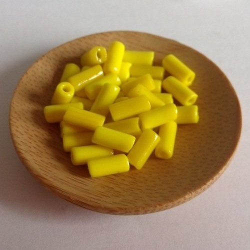 Perles cylindriques en verre jaune 9x4mm