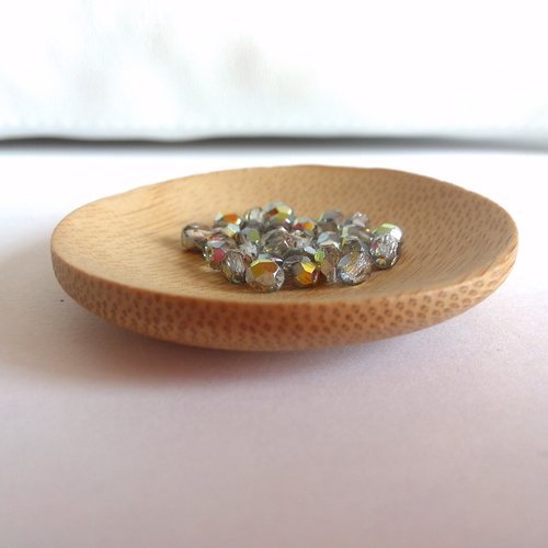Lot de 10 perles olive à facettes cristal 4x3mm
