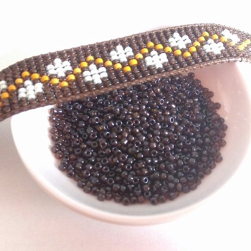 Rocailles régulières marron en verre 2mm - matsuno perles japonaises 11/0 sachet de 10g