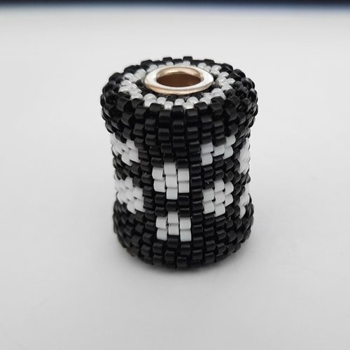 1 bobine en bois tissée de perles delicas miyuki 24x19 mm
