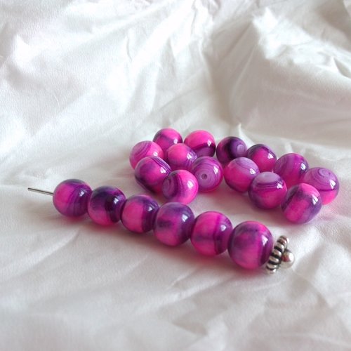 Lot de 20 perles en verre rose violet 8mm