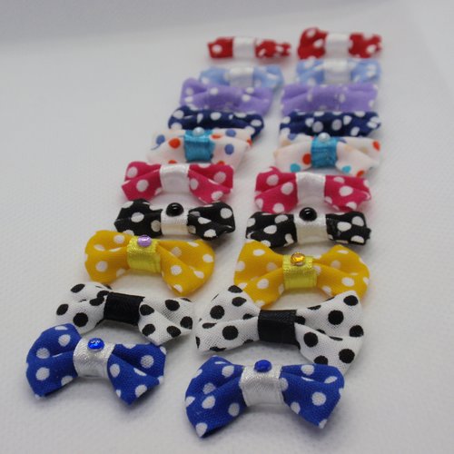 Lot 20 petits noeuds papillon en tissu à pois "fait main"